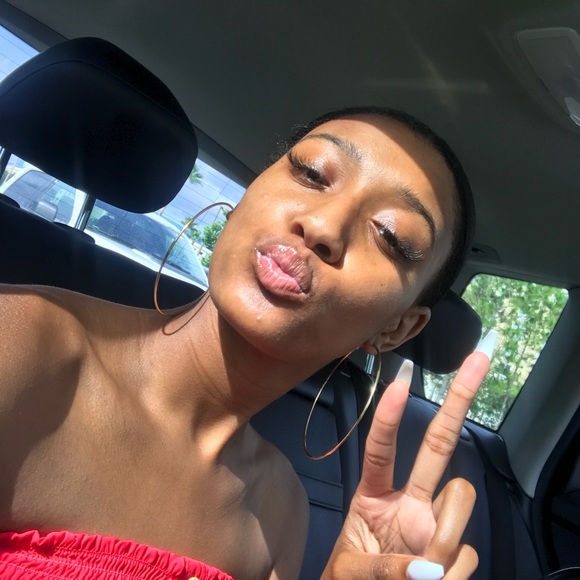 Meet your Posher, Ciasia - Picture 1 of 1